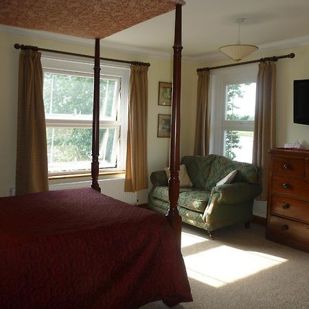 Ivy Hall Wootton Bridge  Chambre photo