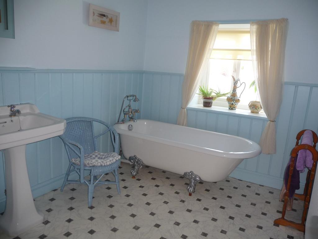 Ivy Hall Wootton Bridge  Chambre photo