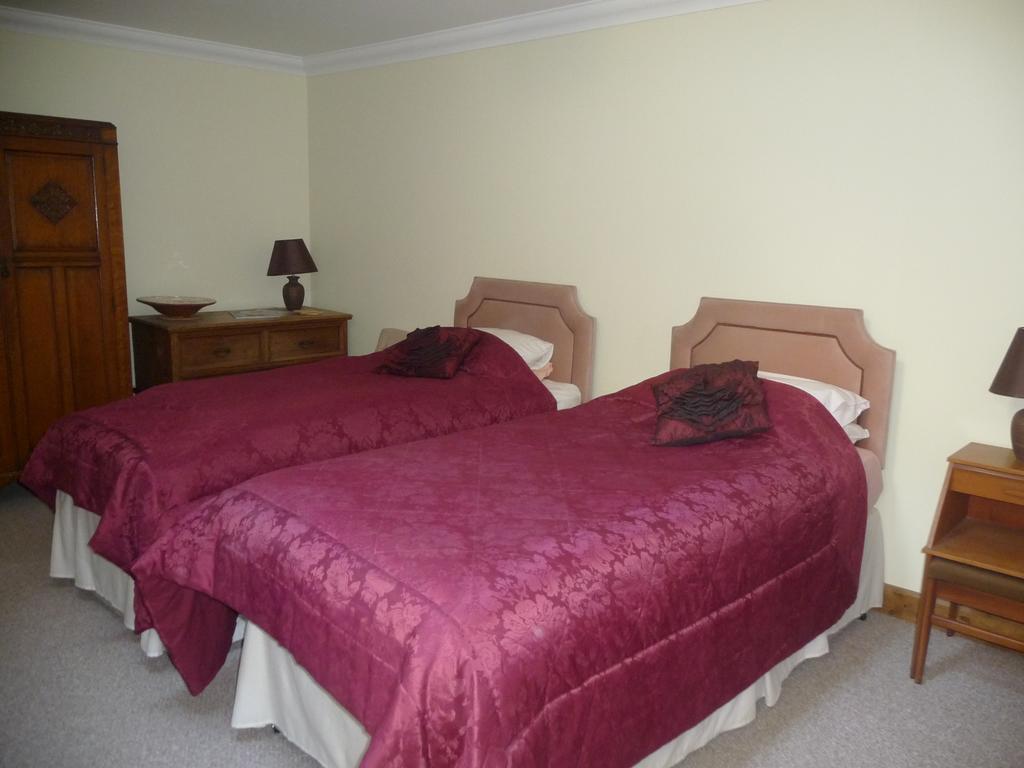 Ivy Hall Wootton Bridge  Chambre photo